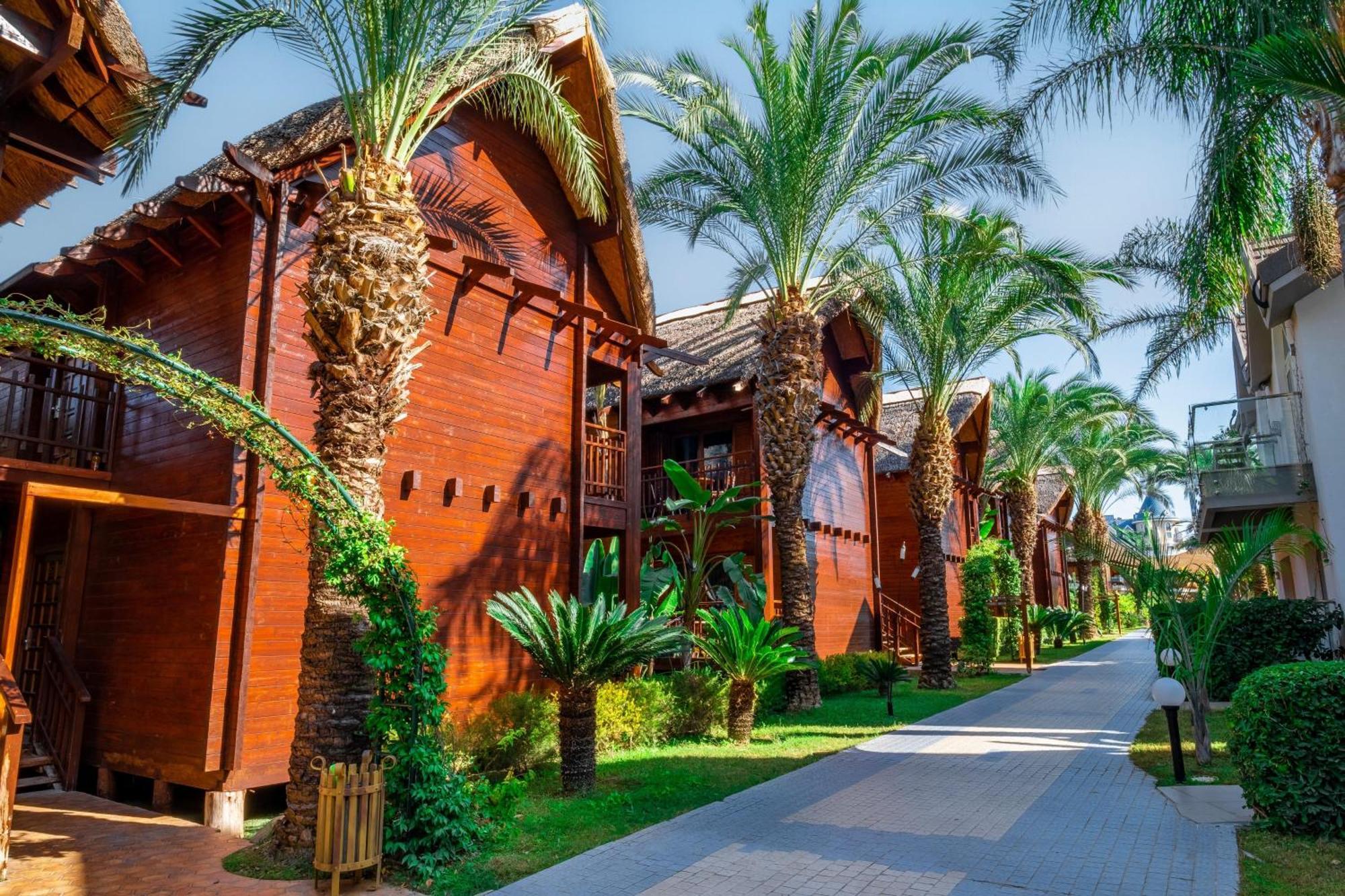 Long Beach Alanya Turkler Exterior photo